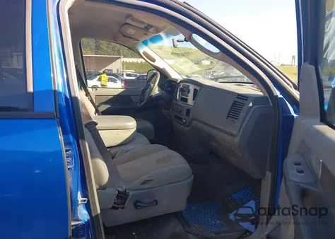 2007 Dodge Ram 1500 Slt/Trx4 Off Road/Sport z USA, uszkodzony, nr VIN 1D7HU18277S201417